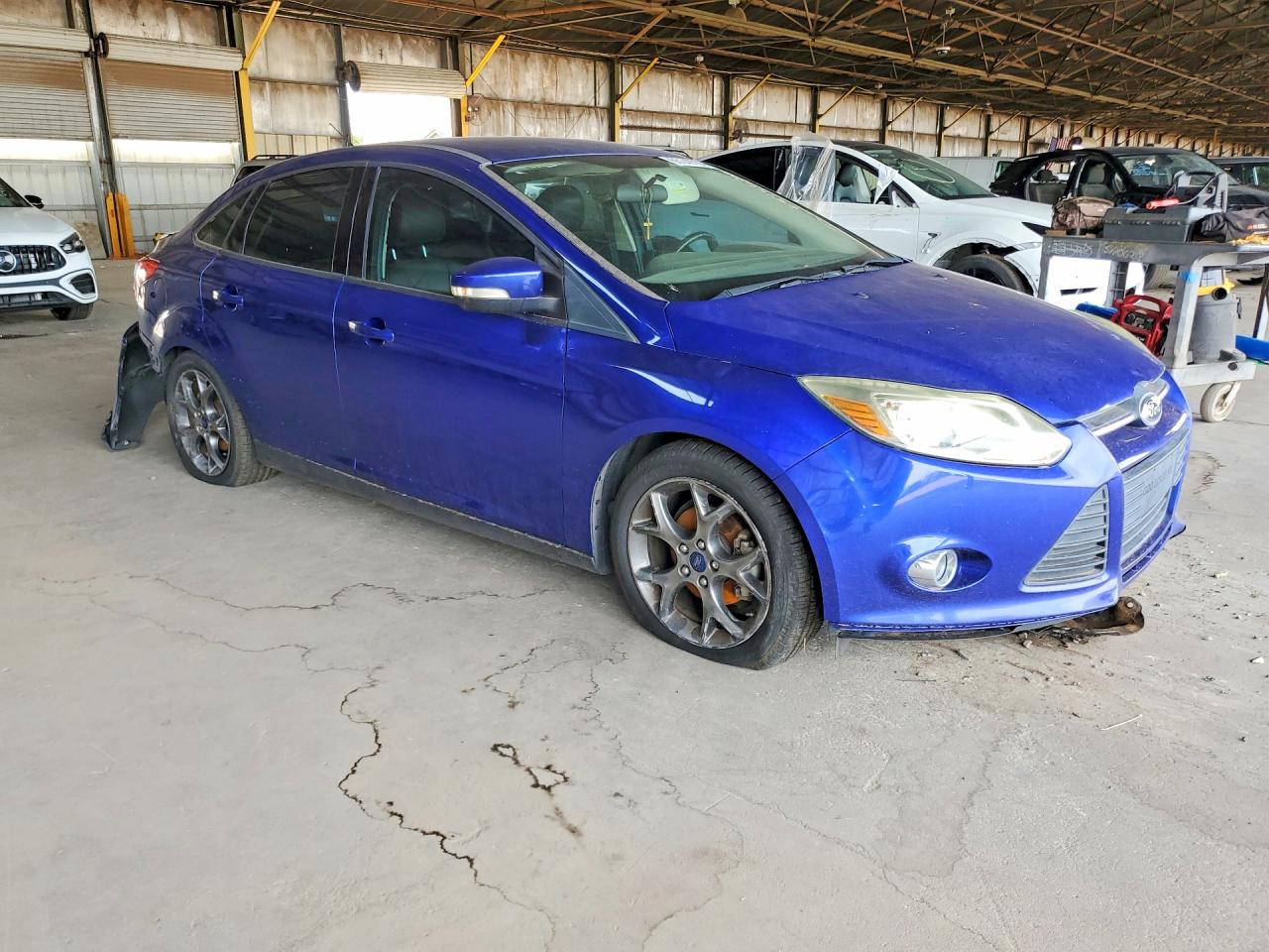 2014 Ford Focus Se Синий vin: 1FADP3F2XEL327427
