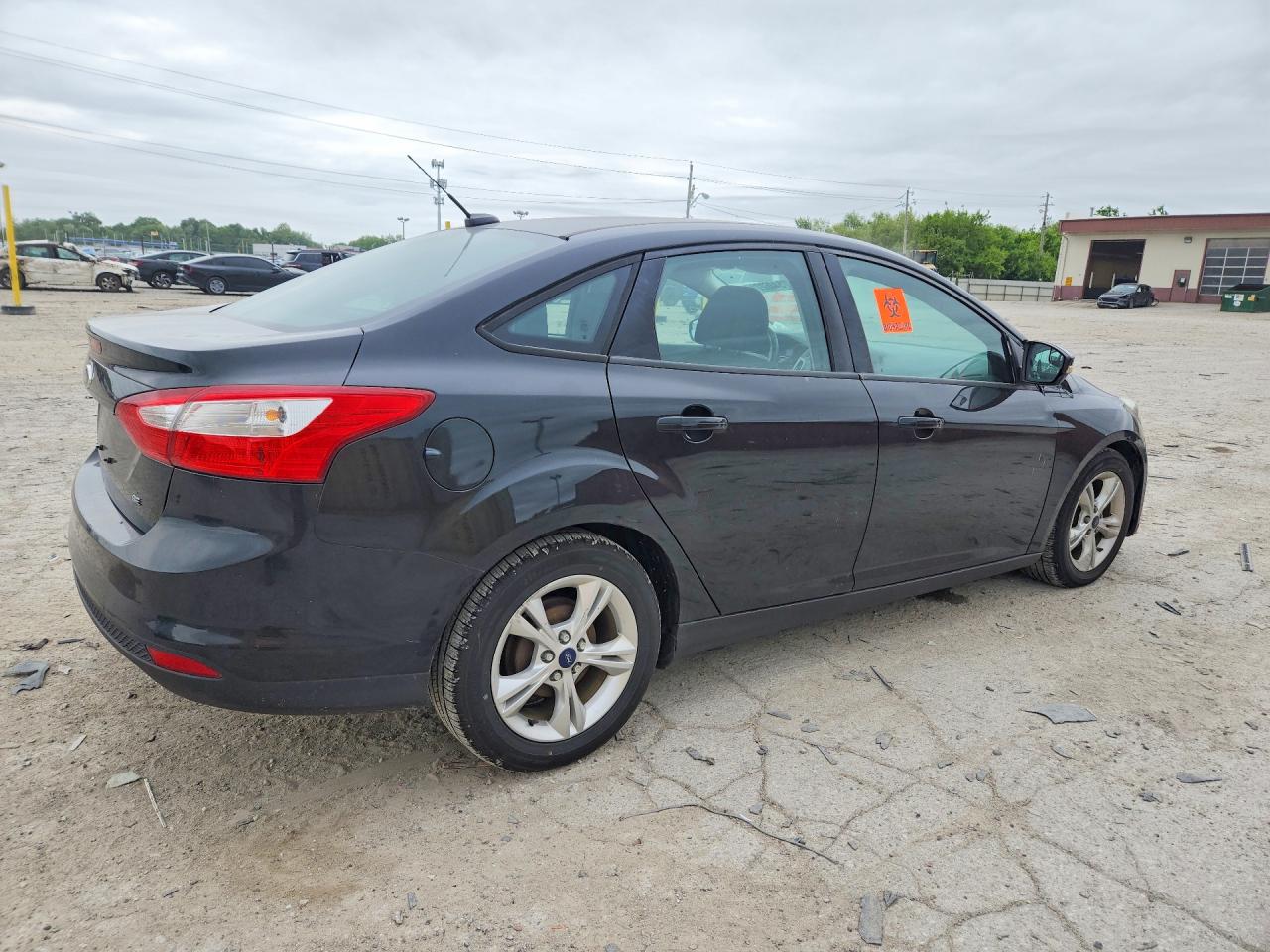 2014 Ford Focus Se Black vin: 1FADP3F2XEL335866