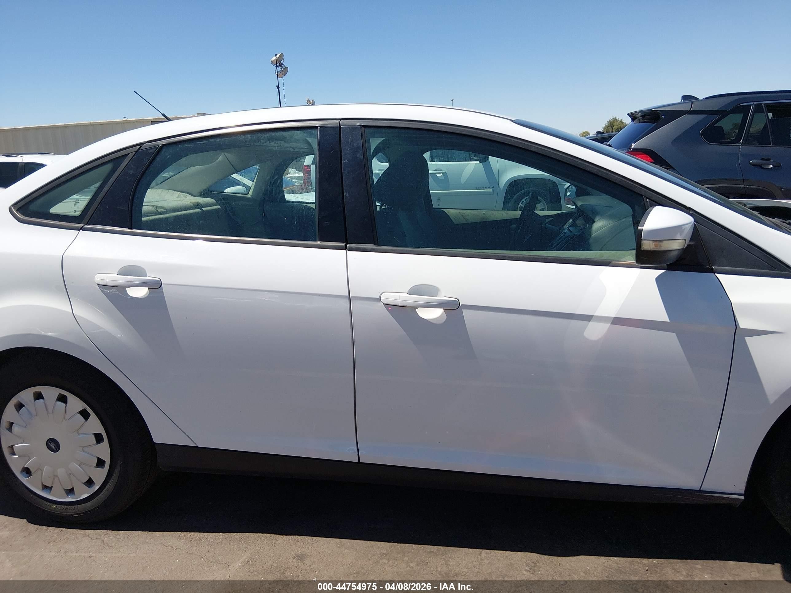 2014 Ford Focus Se White vin: 1FADP3F2XEL351470