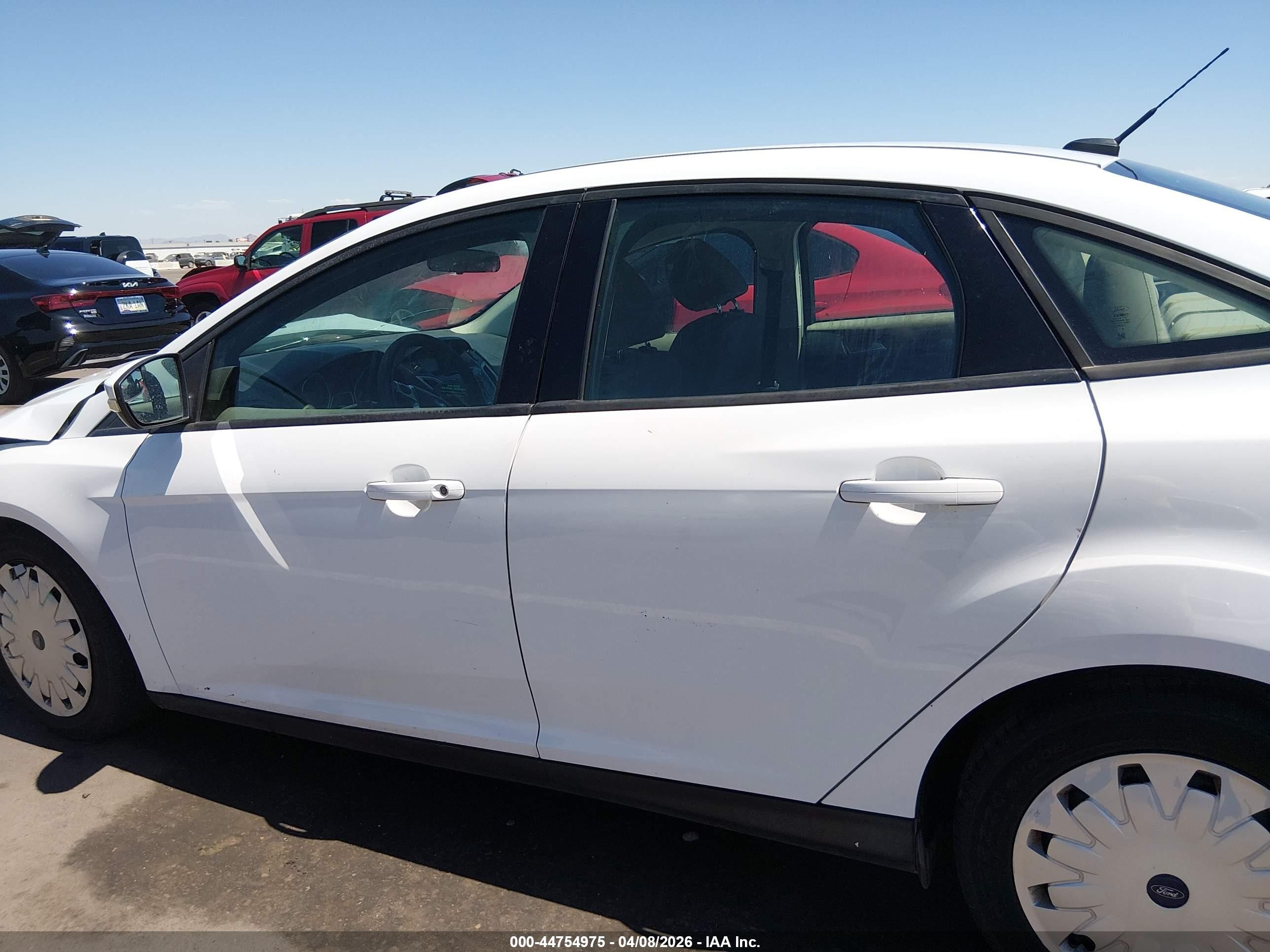 2014 Ford Focus Se White vin: 1FADP3F2XEL351470