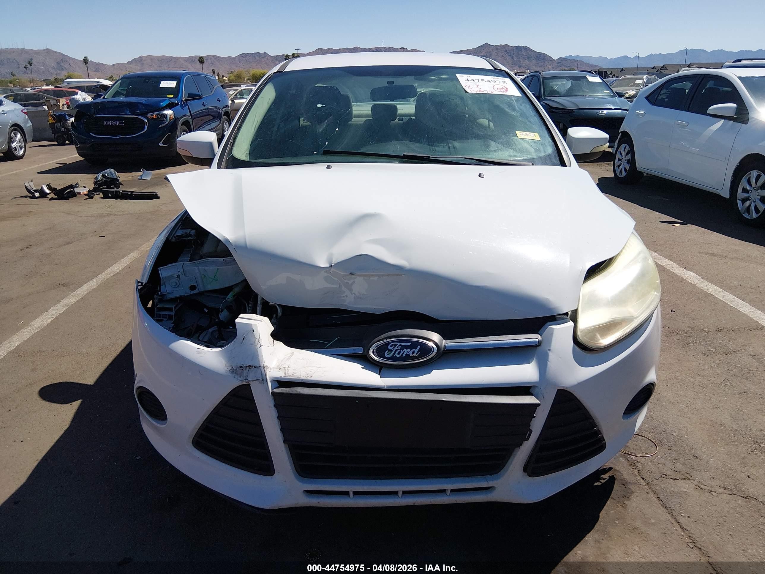 2014 Ford Focus Se White vin: 1FADP3F2XEL351470