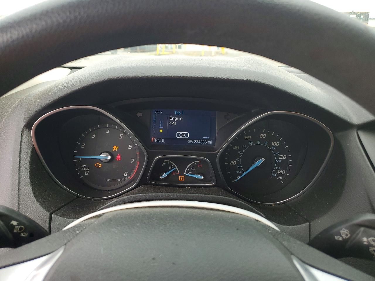 2014 Ford Focus Se Gray vin: 1FADP3F2XEL361352