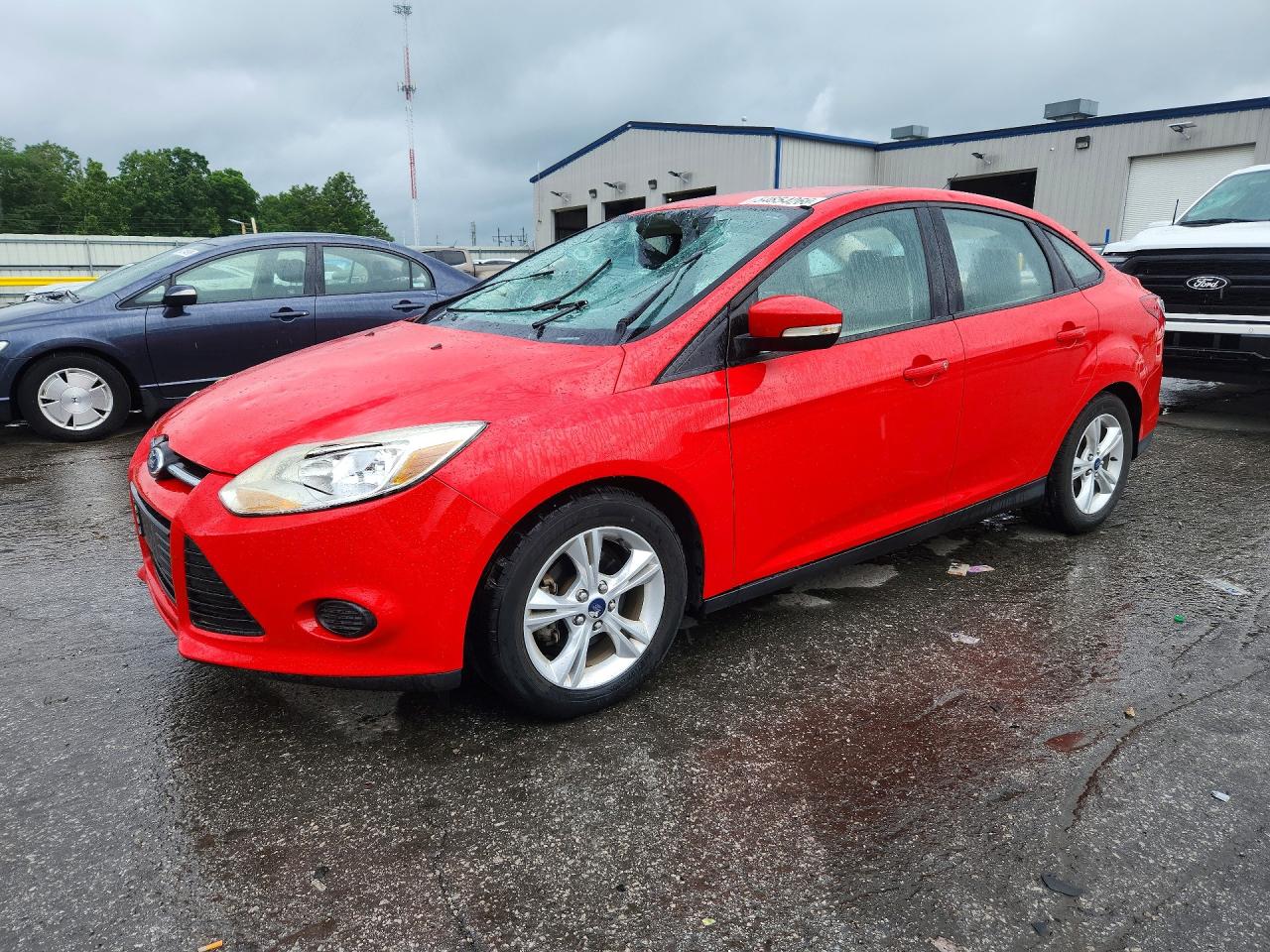 2014 Ford Focus Se Красный vin: 1FADP3F2XEL373453