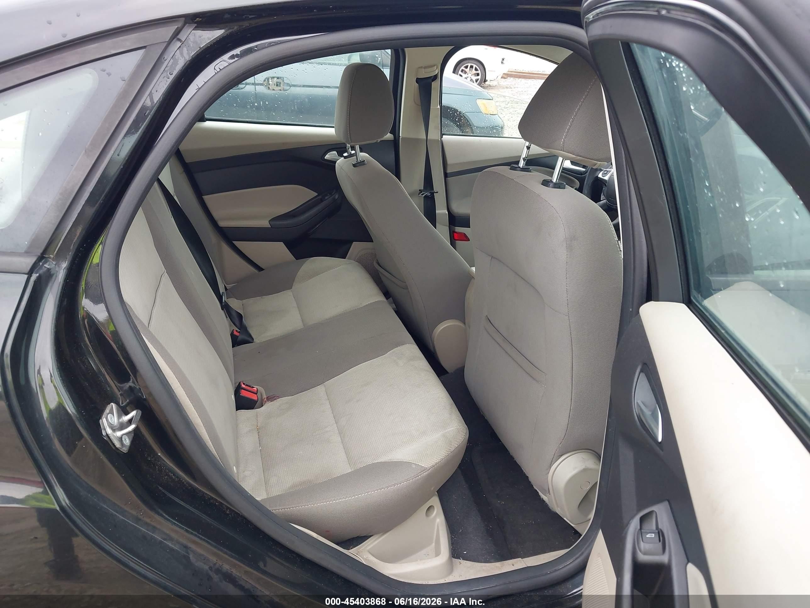 2014 Ford Focus Se Black vin: 1FADP3F2XEL386882