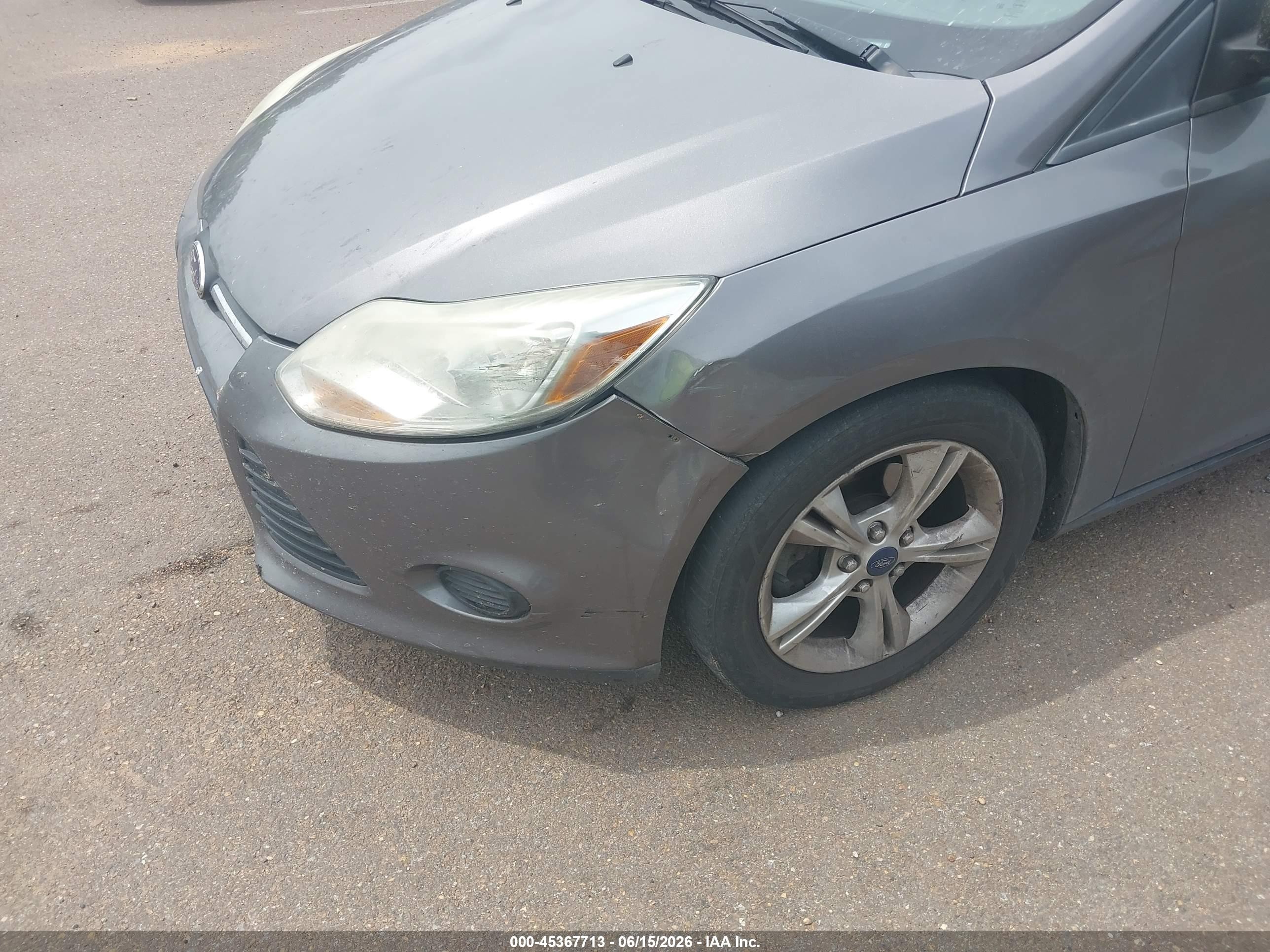 2014 Ford Focus Se Gray vin: 1FADP3F2XEL387403