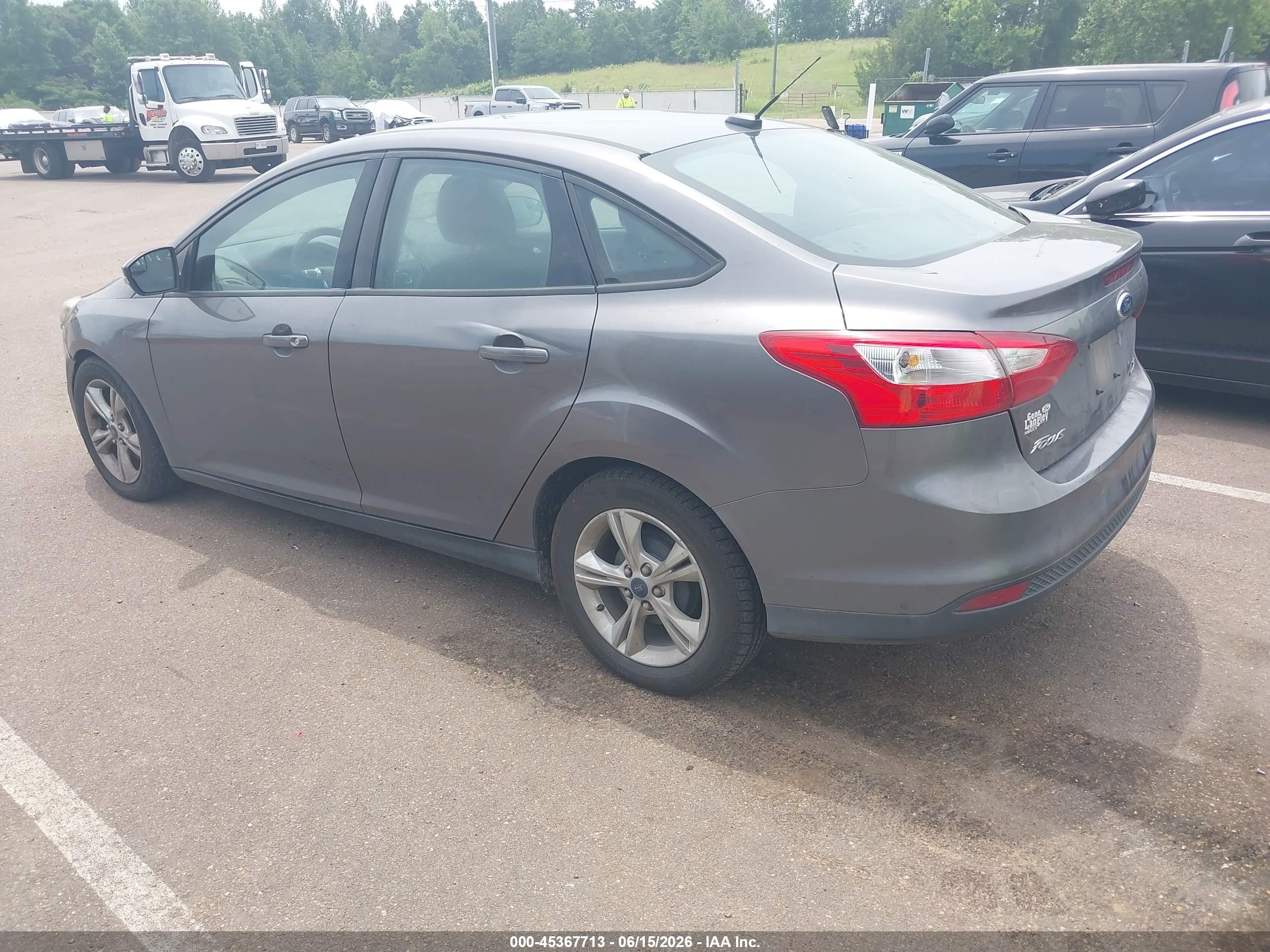2014 Ford Focus Se Gray vin: 1FADP3F2XEL387403
