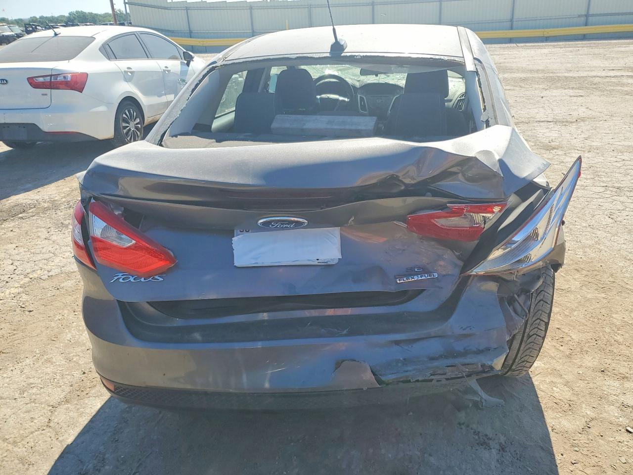 2014 Ford Focus Se Gray vin: 1FADP3F2XEL390592