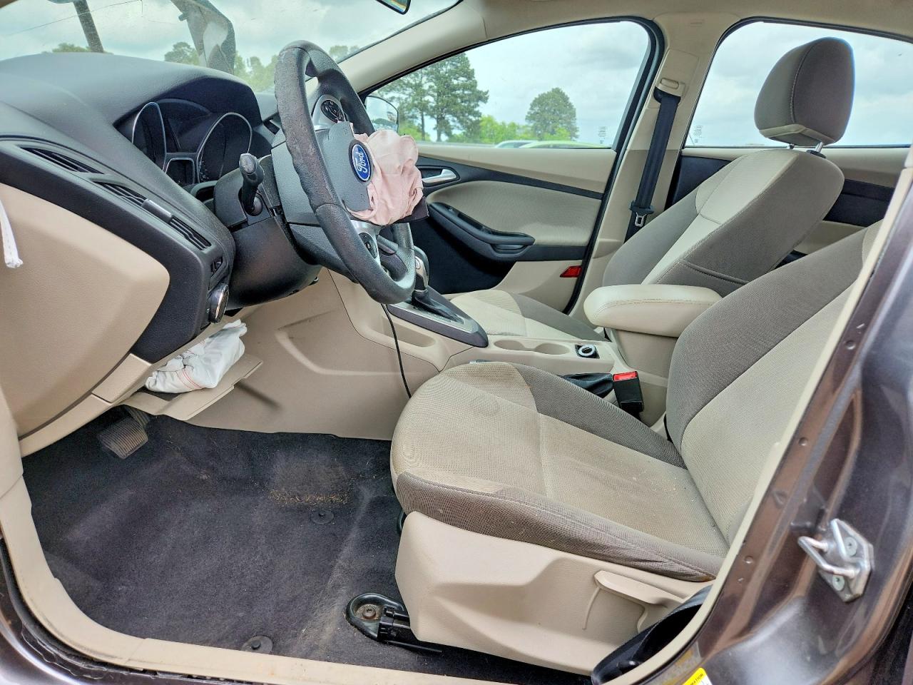 2014 Ford Focus Se Gray vin: 1FADP3F2XEL405141