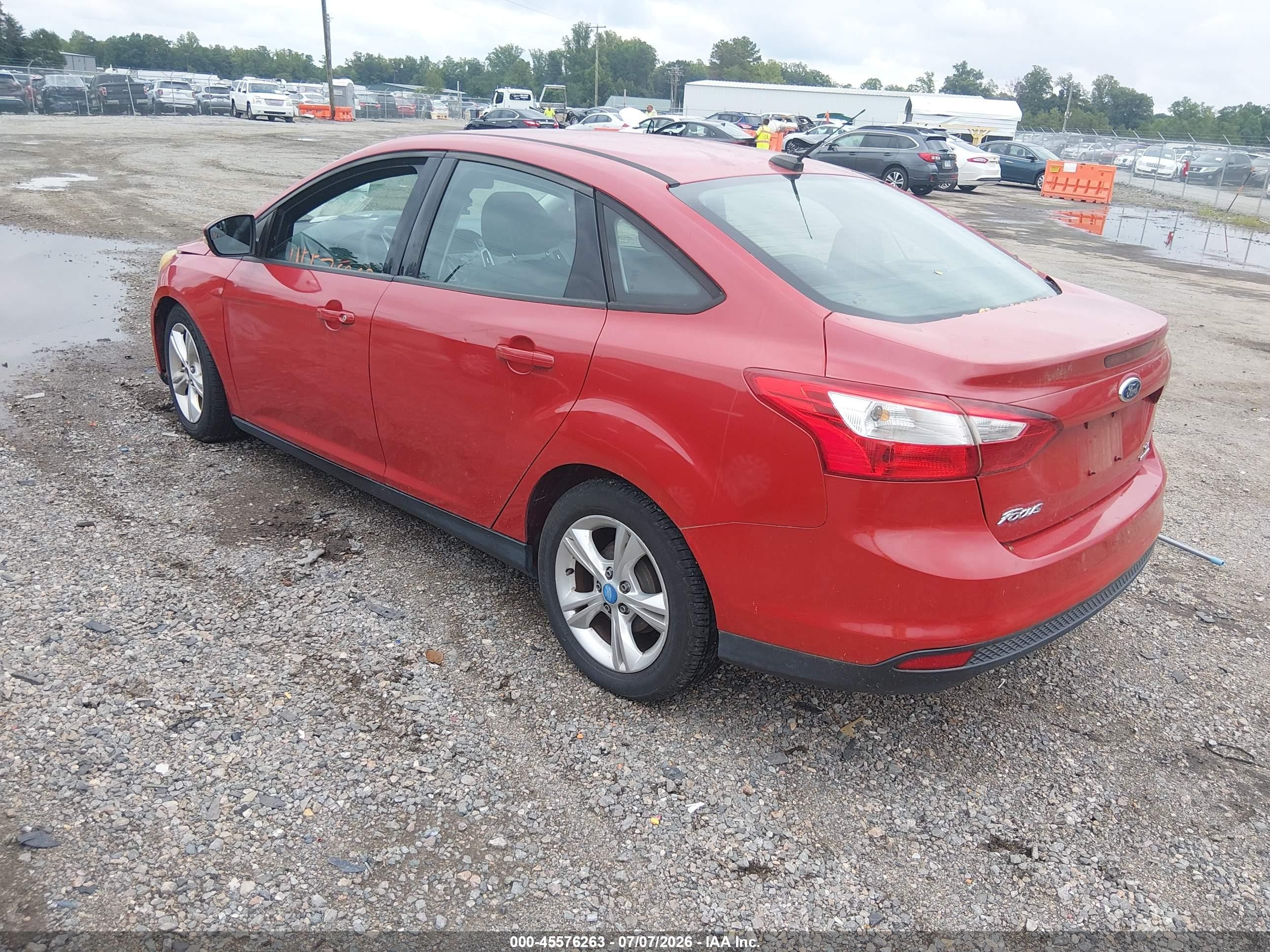2014 Ford Focus Se Red vin: 1FADP3F2XEL410727