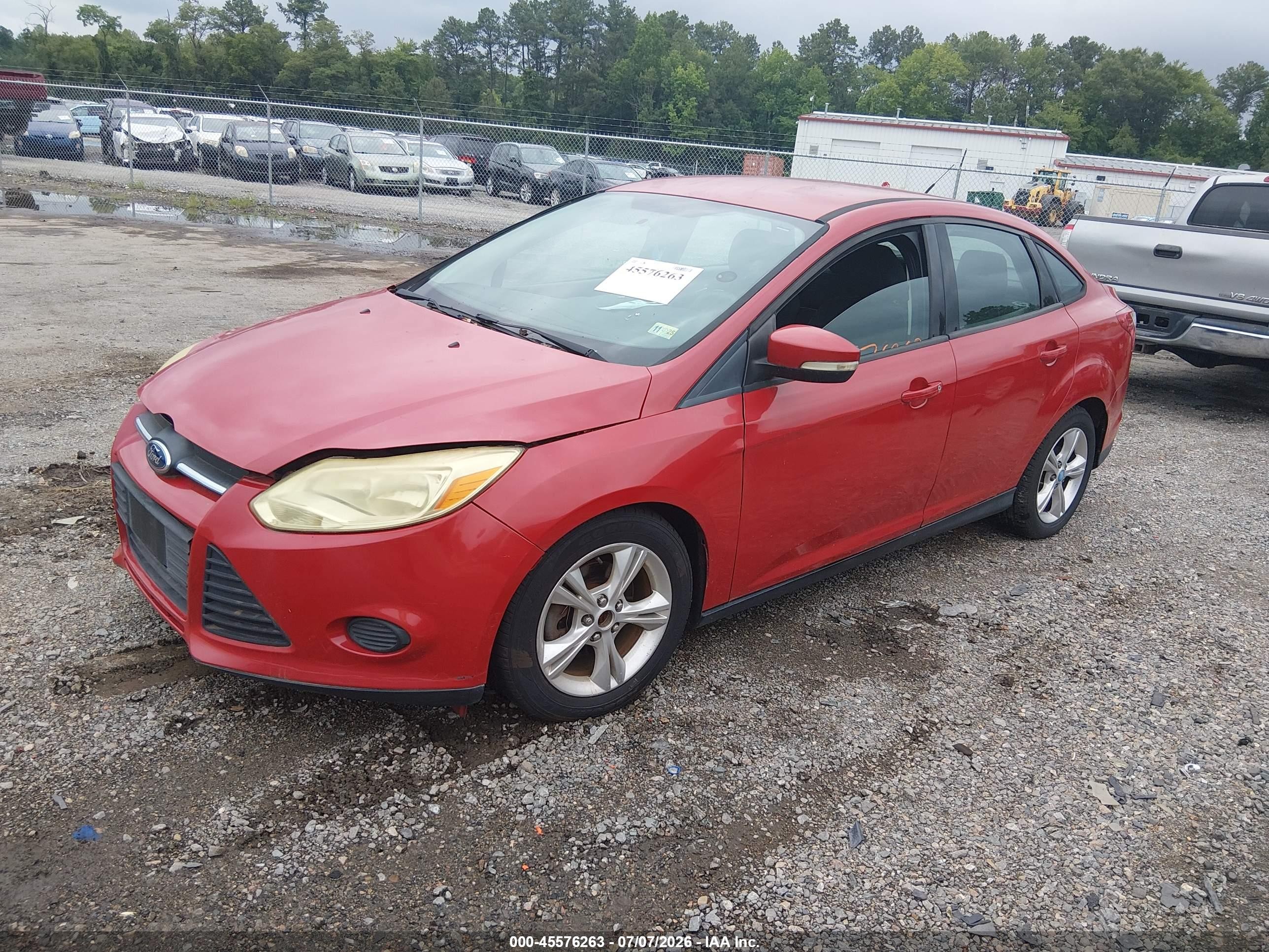 2014 Ford Focus Se Red vin: 1FADP3F2XEL410727