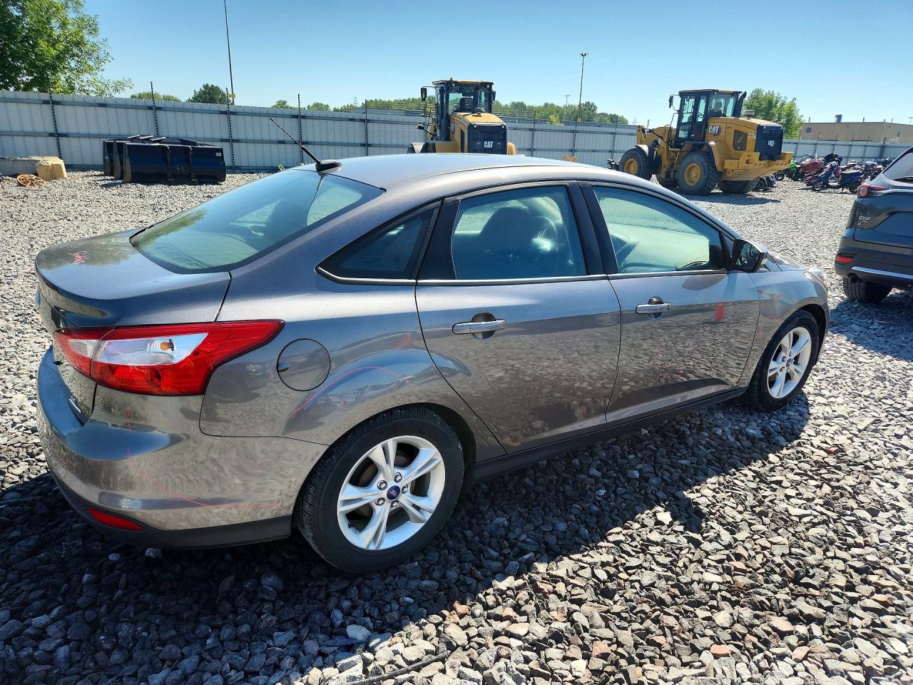 2014 Ford Focus Se Silver vin: 1FADP3F2XEL410873