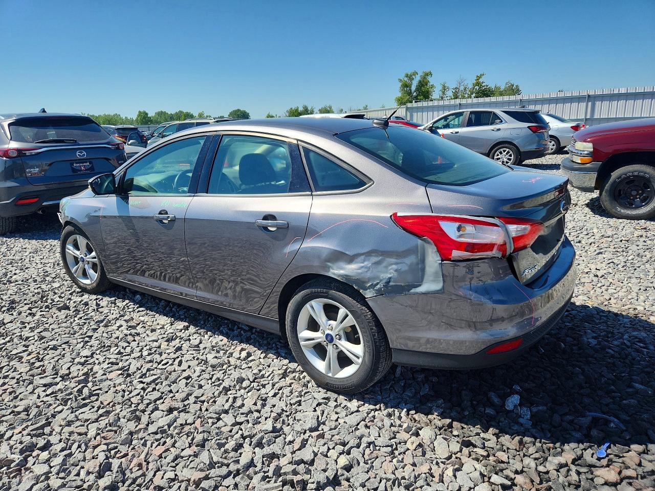 2014 Ford Focus Se Silver vin: 1FADP3F2XEL410873