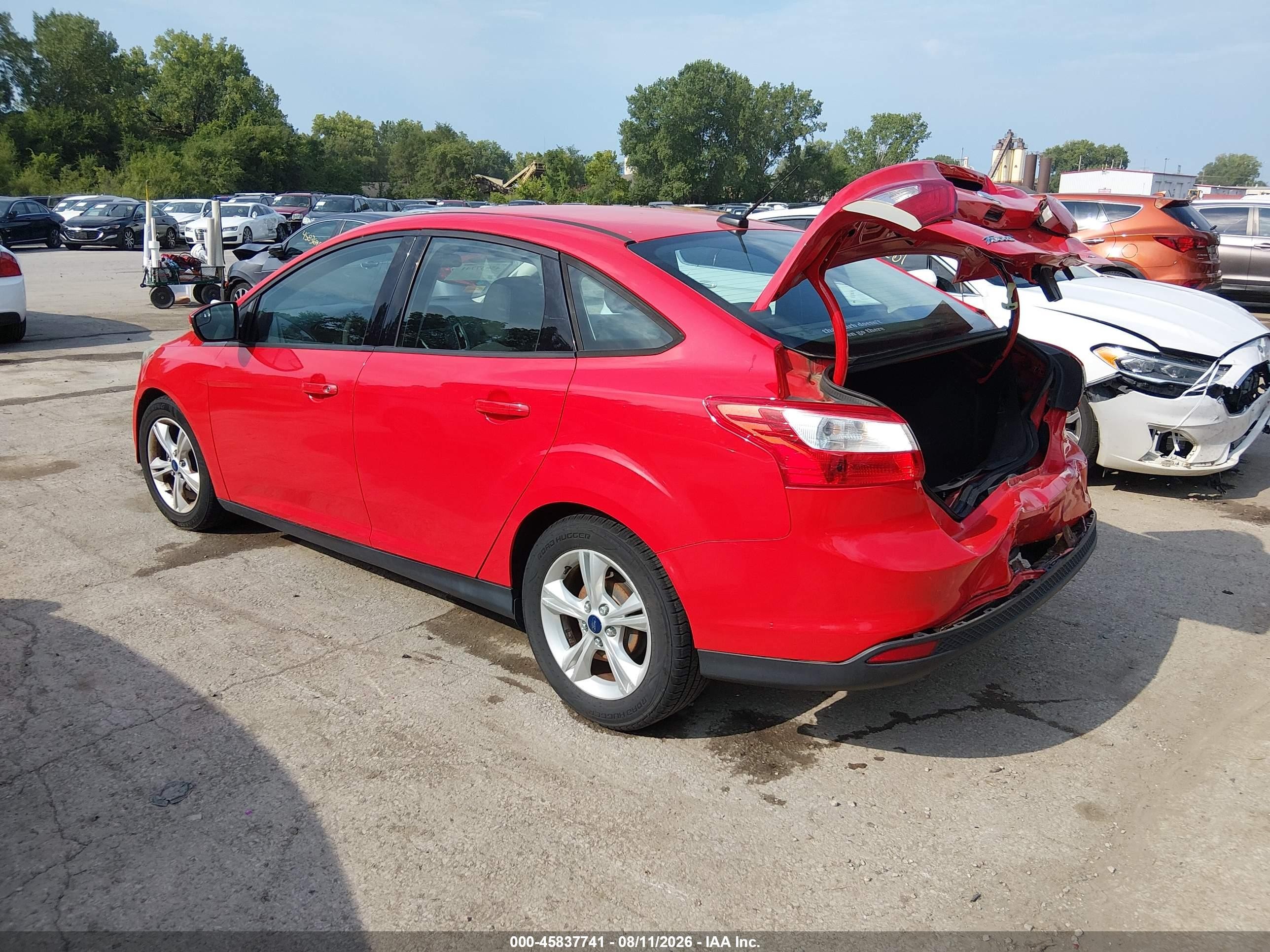 2014 Ford Focus Se Red vin: 1FADP3F2XEL428127