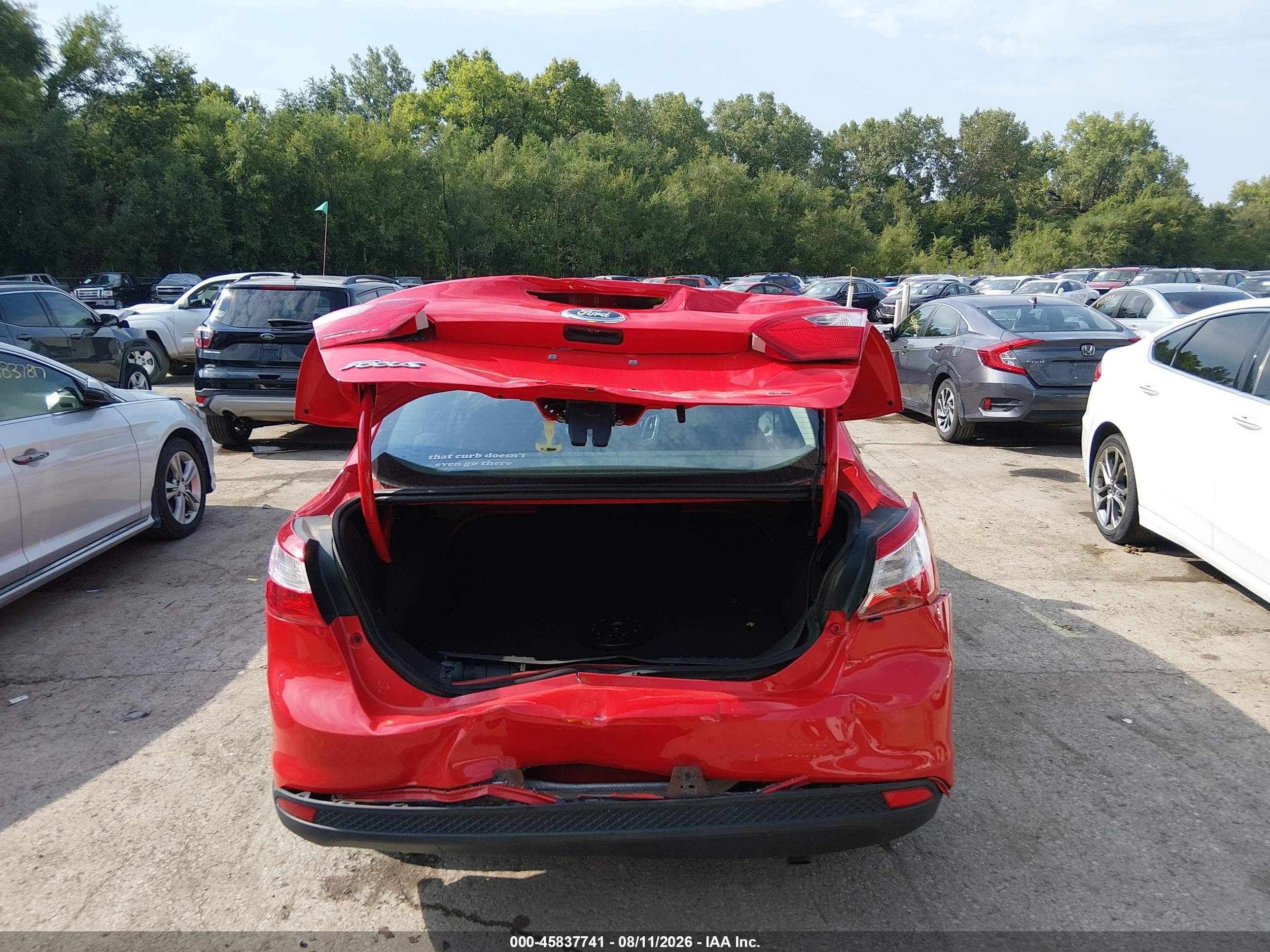 2014 Ford Focus Se Red vin: 1FADP3F2XEL428127