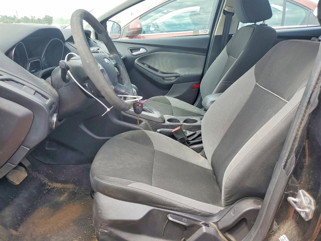 2014 Ford Focus Se Black vin: 1FADP3F2XEL443033