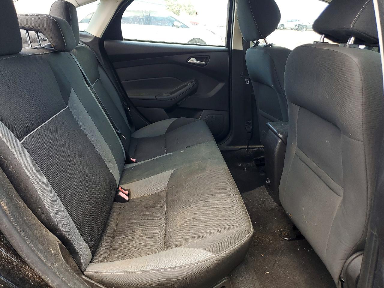 2014 Ford Focus Se Black vin: 1FADP3F2XEL443033