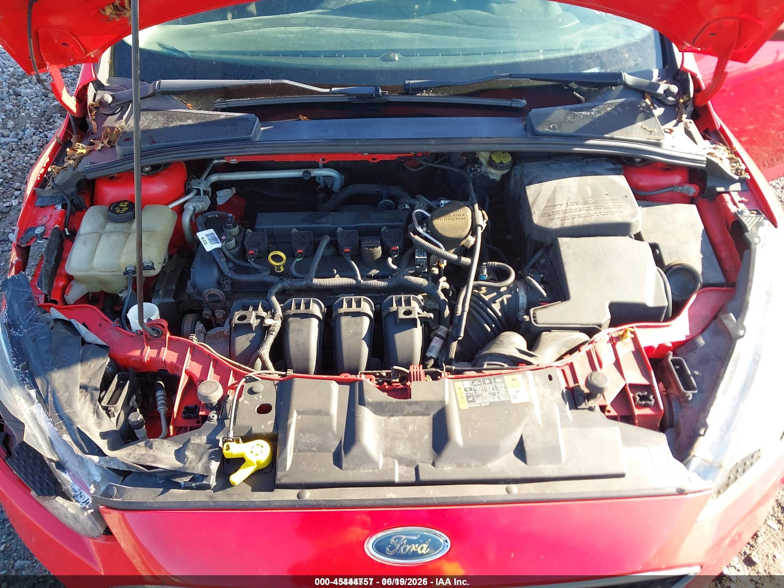 2015 Ford Focus Se Red vin: 1FADP3F2XFL205118