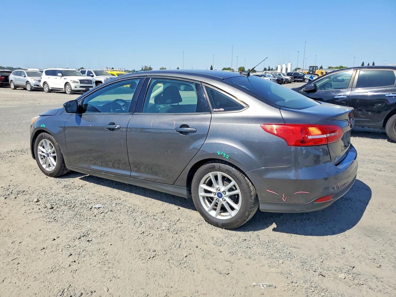 2015 Ford Focus Se Gray vin: 1FADP3F2XFL207029