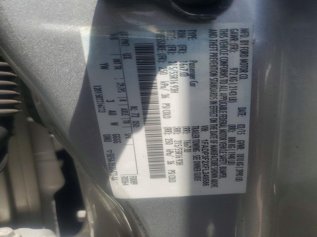 2015 Ford Focus Se Silver vin: 1FADP3F2XFL249586