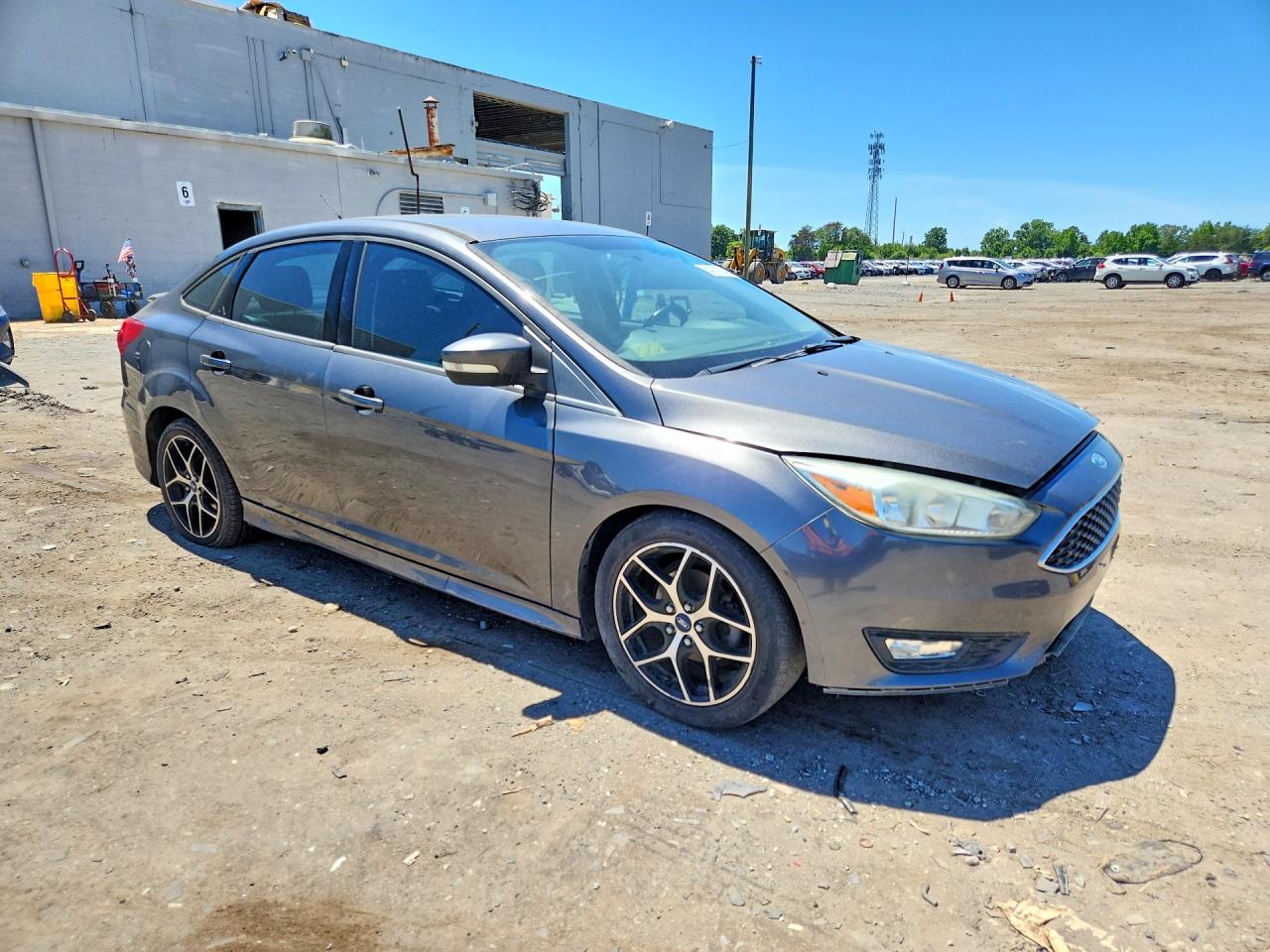 2015 Ford Focus Se Gray vin: 1FADP3F2XFL253072