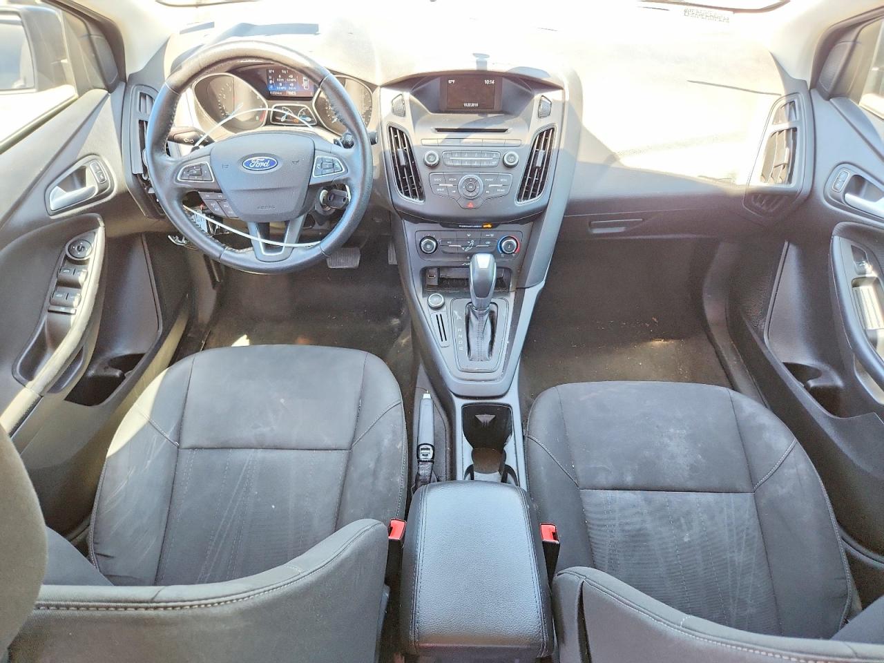 2015 Ford Focus Se Gray vin: 1FADP3F2XFL253072