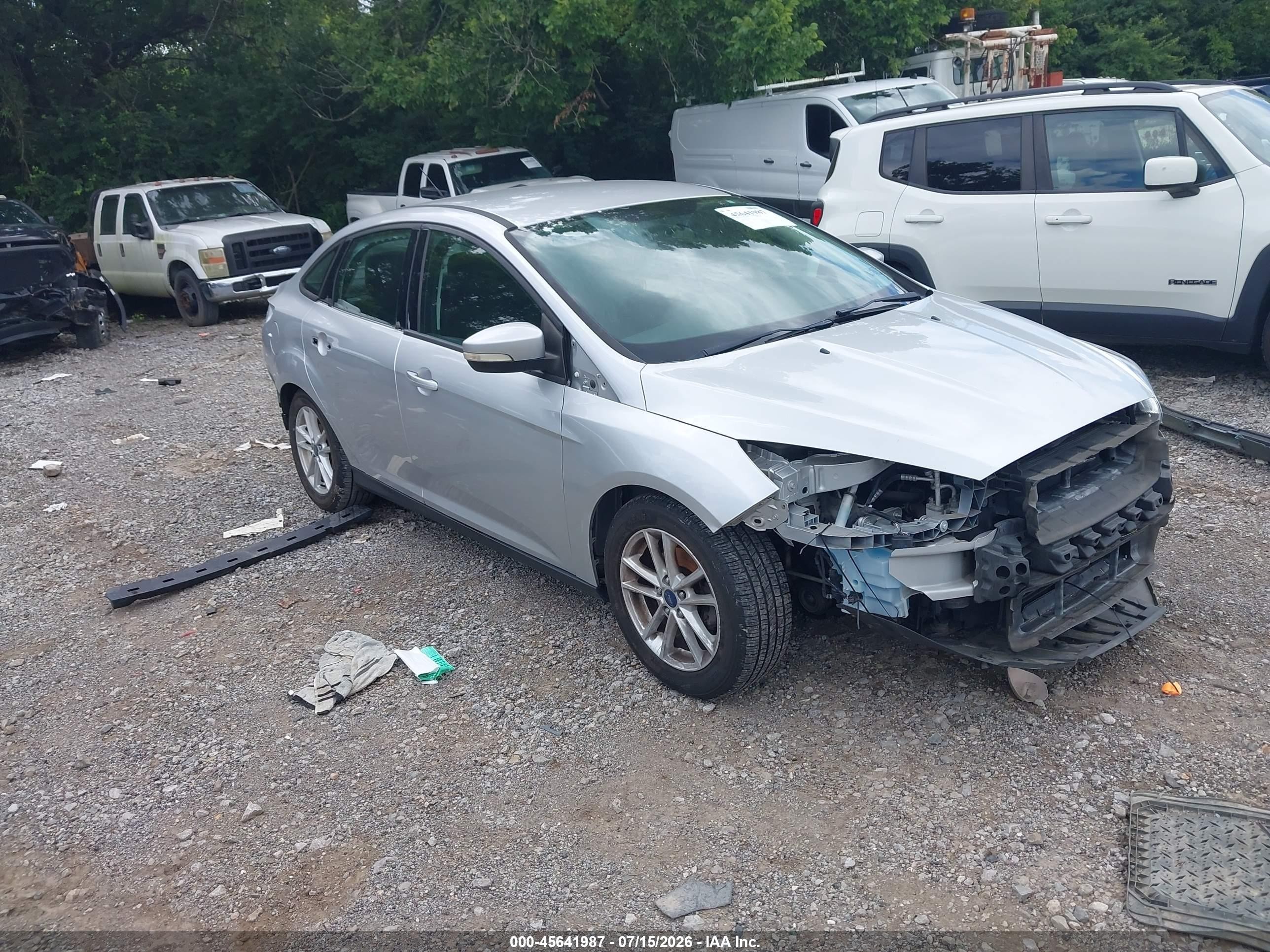 2015 Ford Focus Se Silver vin: 1FADP3F2XFL289649