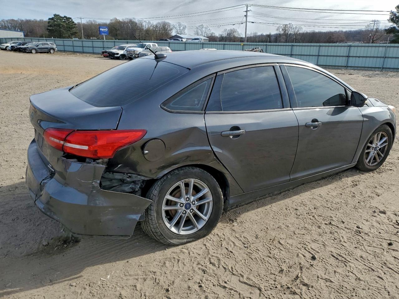 2015 Ford Focus Se Gray vin: 1FADP3F2XFL312671