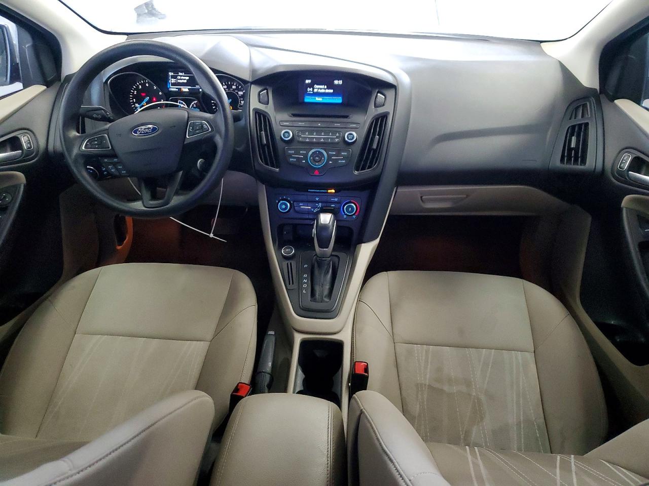 2015 Ford Focus Se White vin: 1FADP3F2XFL349154
