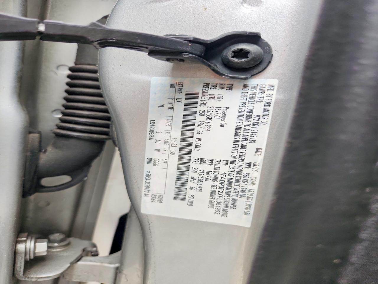 2015 Ford Focus Se Silver vin: 1FADP3F2XFL361952