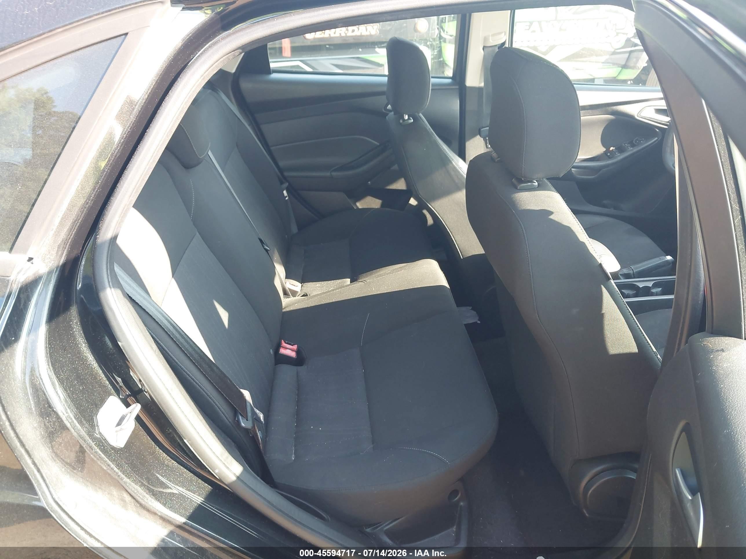 2015 Ford Focus Se Black vin: 1FADP3F2XFL365094