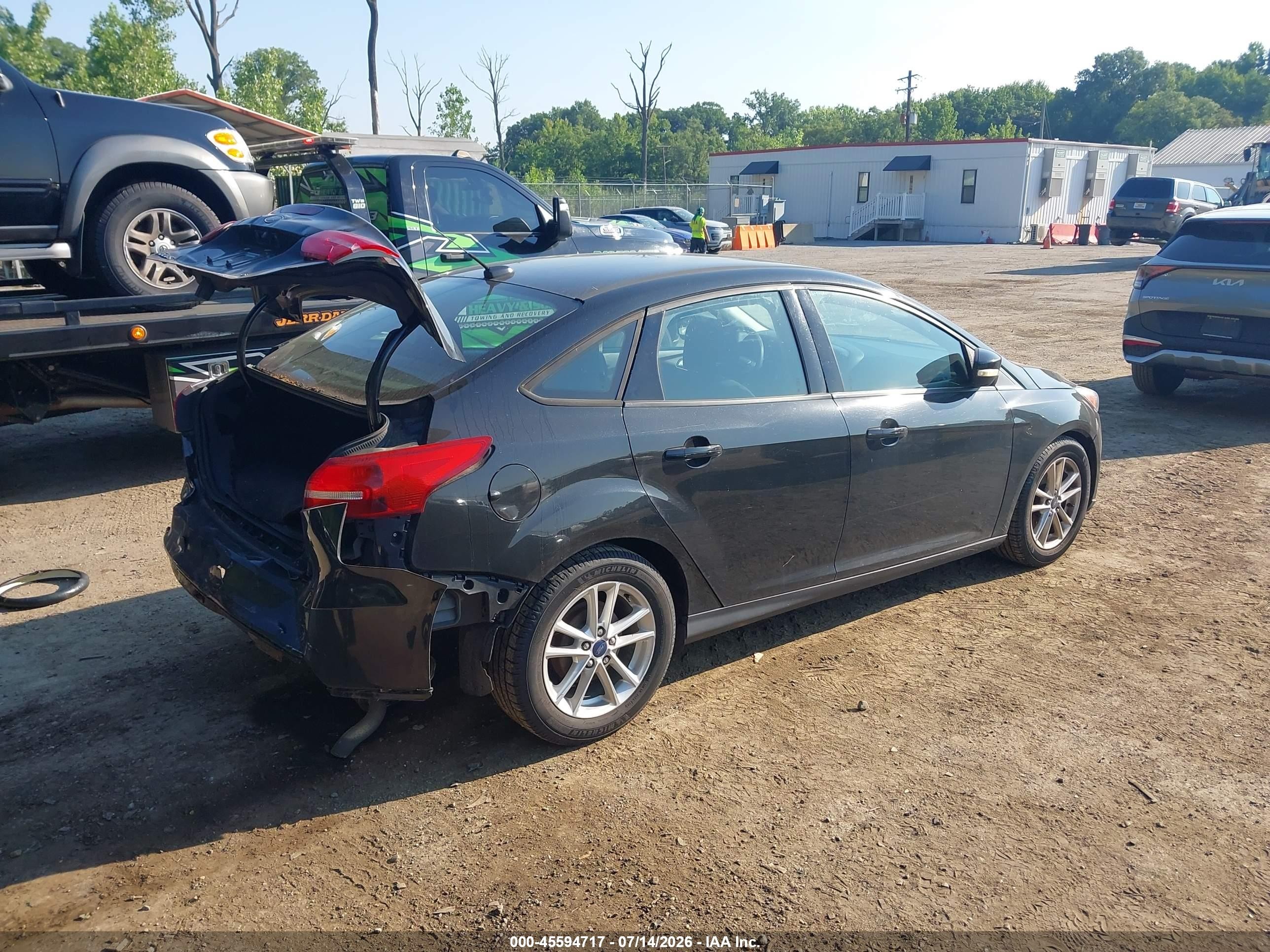 2015 Ford Focus Se Black vin: 1FADP3F2XFL365094