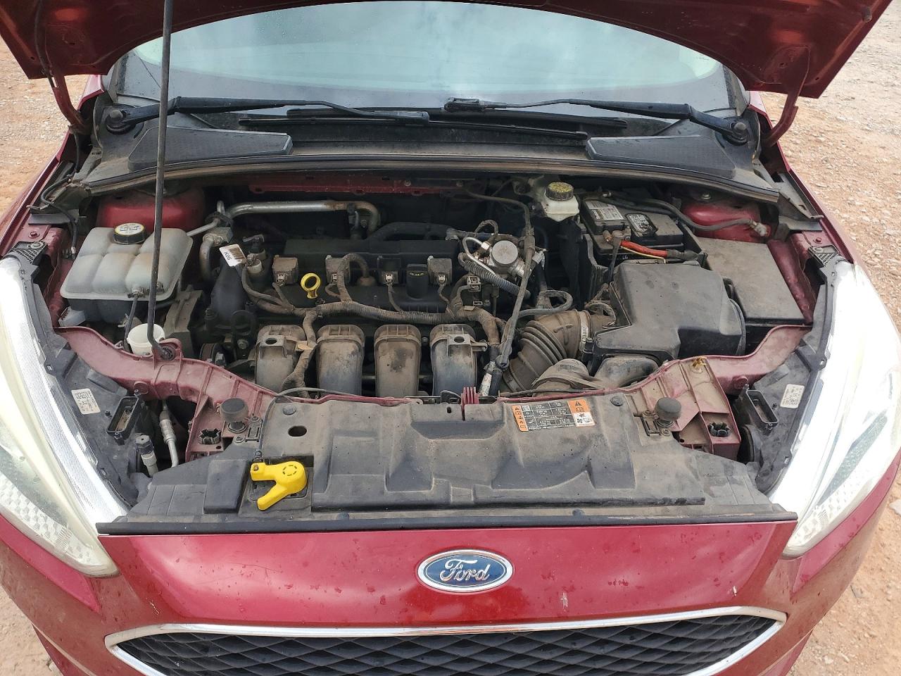 2017 Ford Focus Se Burgundy vin: 1FADP3F2XHL252748