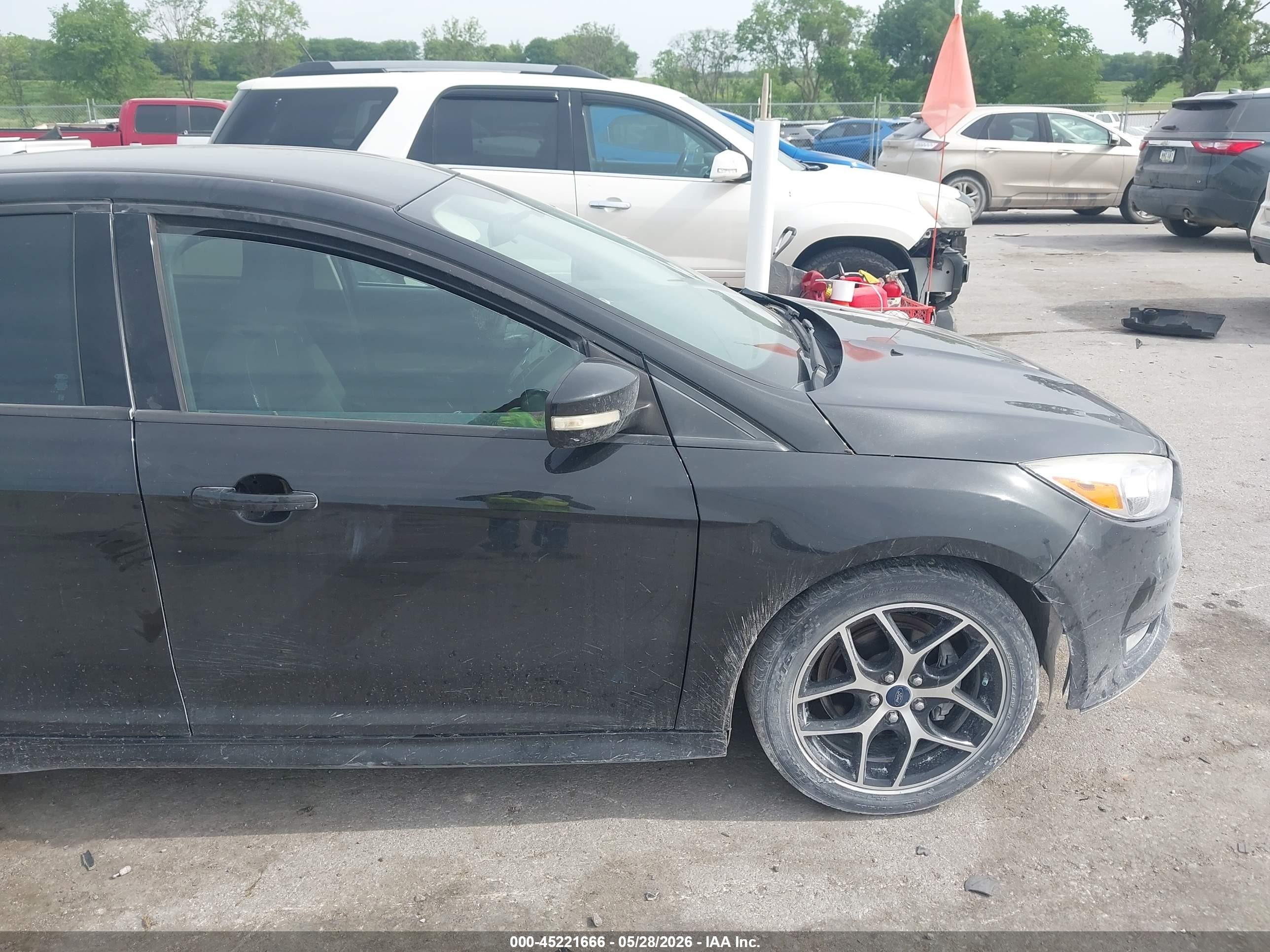 2015 Ford Focus Se Black vin: 1FADP3FE0FL378334