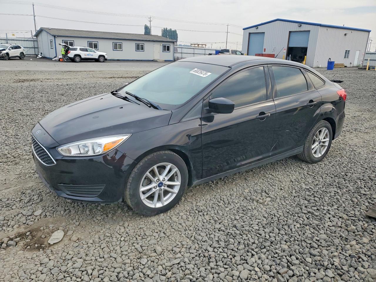 2018 Ford Focus Se Black vin: 1FADP3FE2JL304650