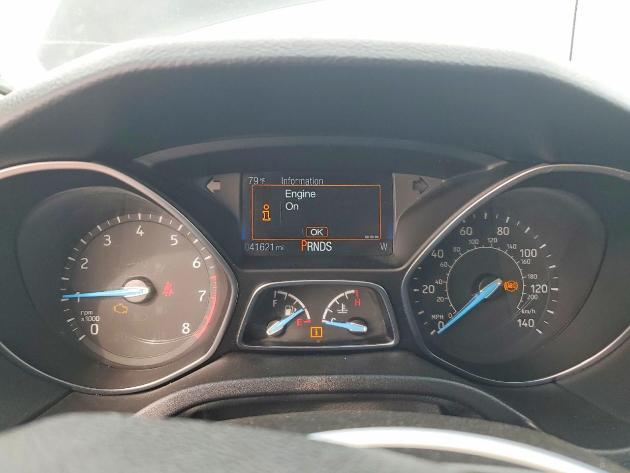 2018 Ford Focus Se Черный vin: 1FADP3FE2JL304650