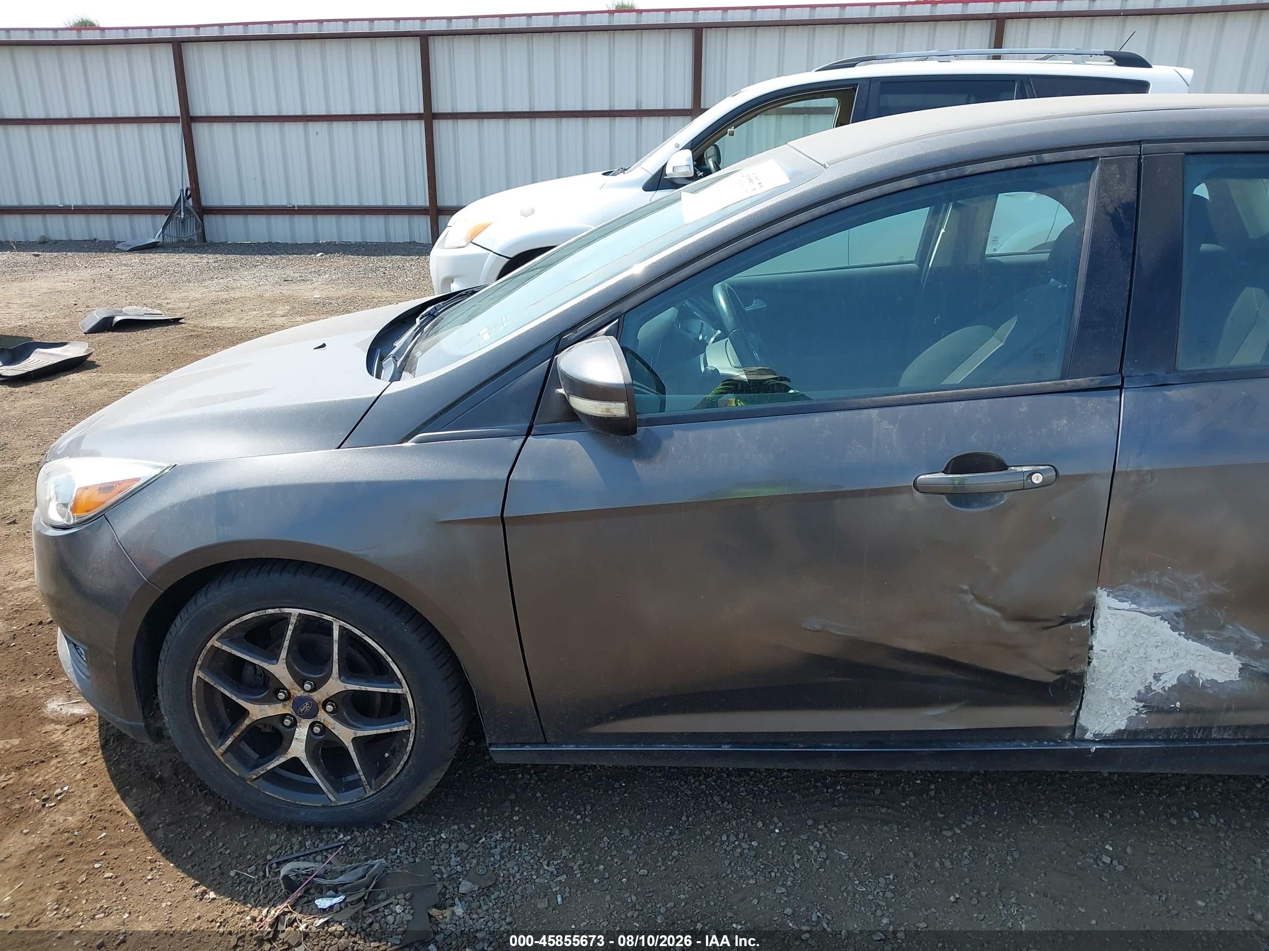2015 Ford Focus Se Gray vin: 1FADP3FE4FL314250