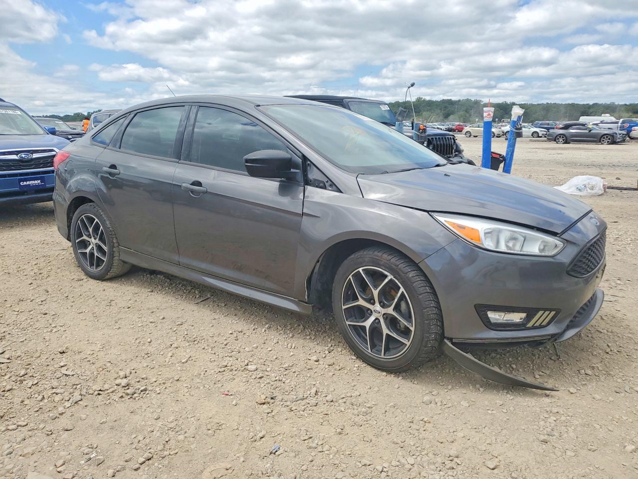 2015 Ford Focus Se Gray vin: 1FADP3FEXFL361282