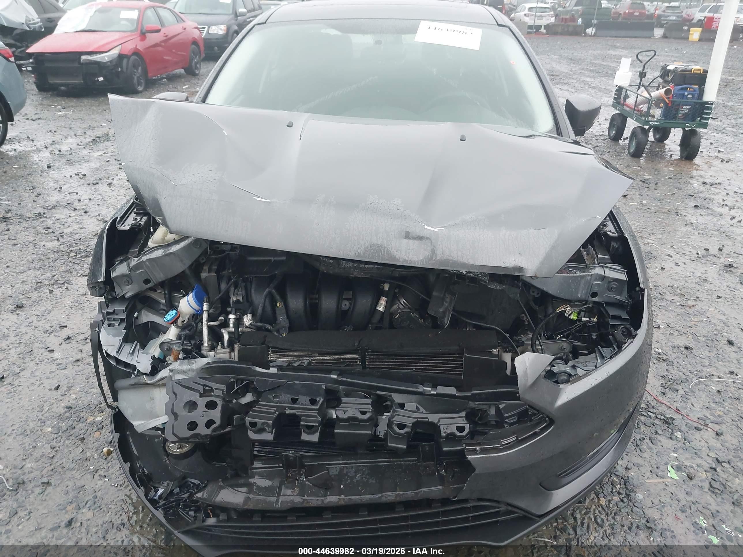 2017 Ford Focus Sel Серый vin: 1FADP3H23HL260767