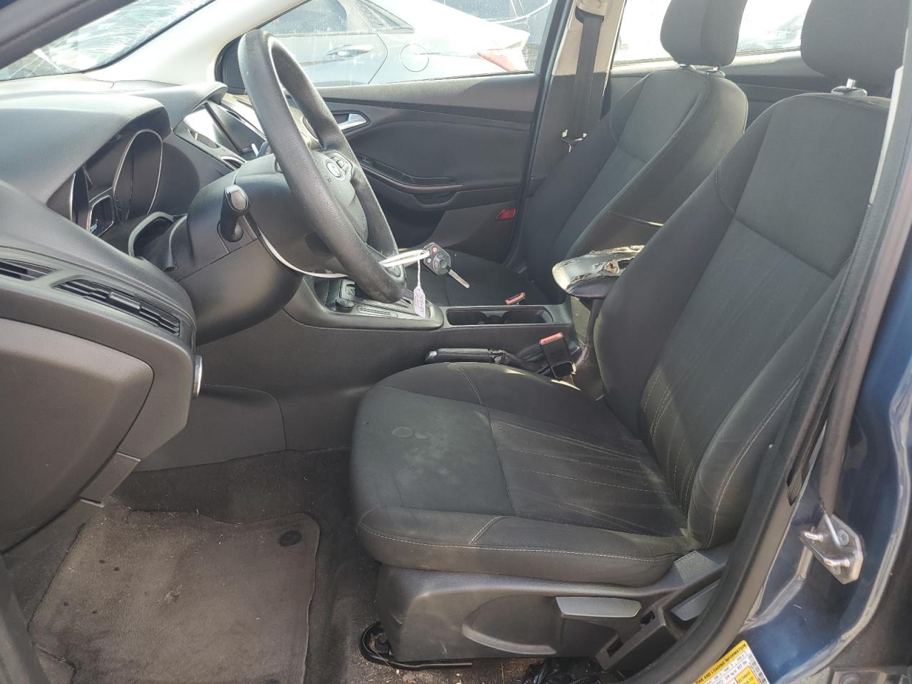 2018 Ford Focus Sel Blue vin: 1FADP3H26JL299889