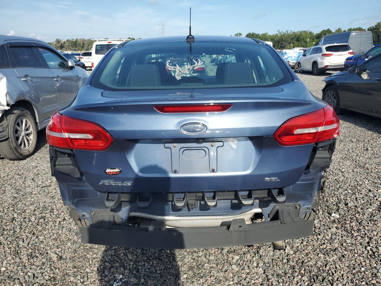 2018 Ford Focus Sel Blue vin: 1FADP3H26JL299889
