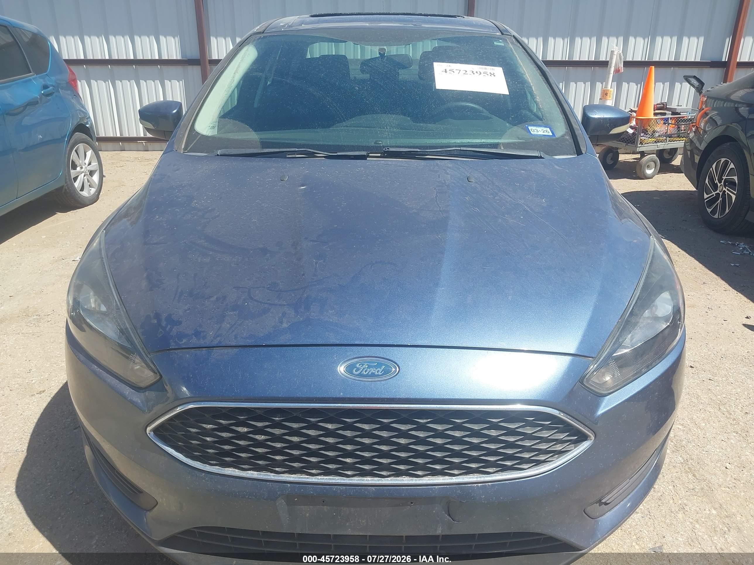 2018 Ford Focus Sel Blue vin: 1FADP3H28JL259491