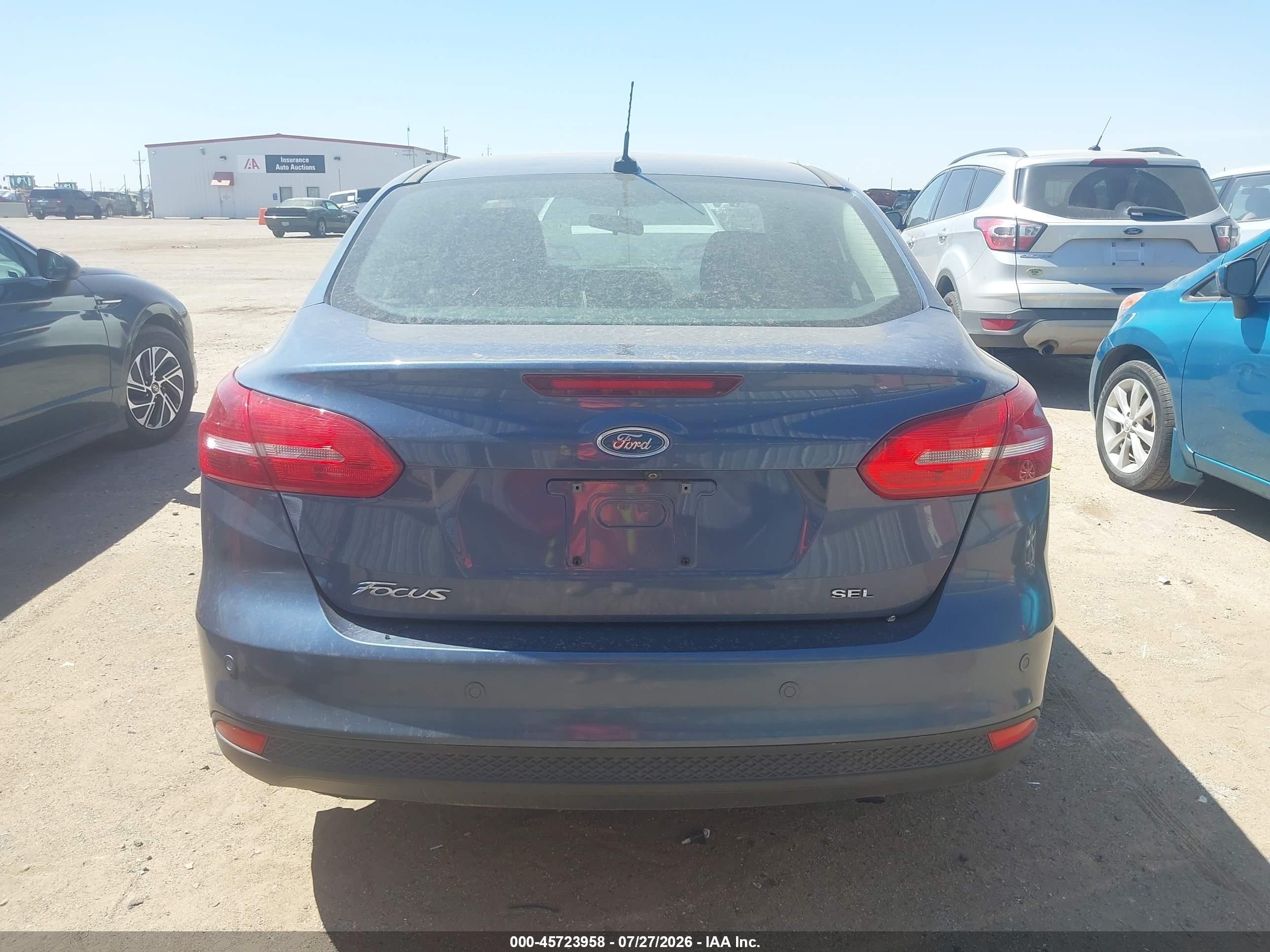 2018 Ford Focus Sel Blue vin: 1FADP3H28JL259491