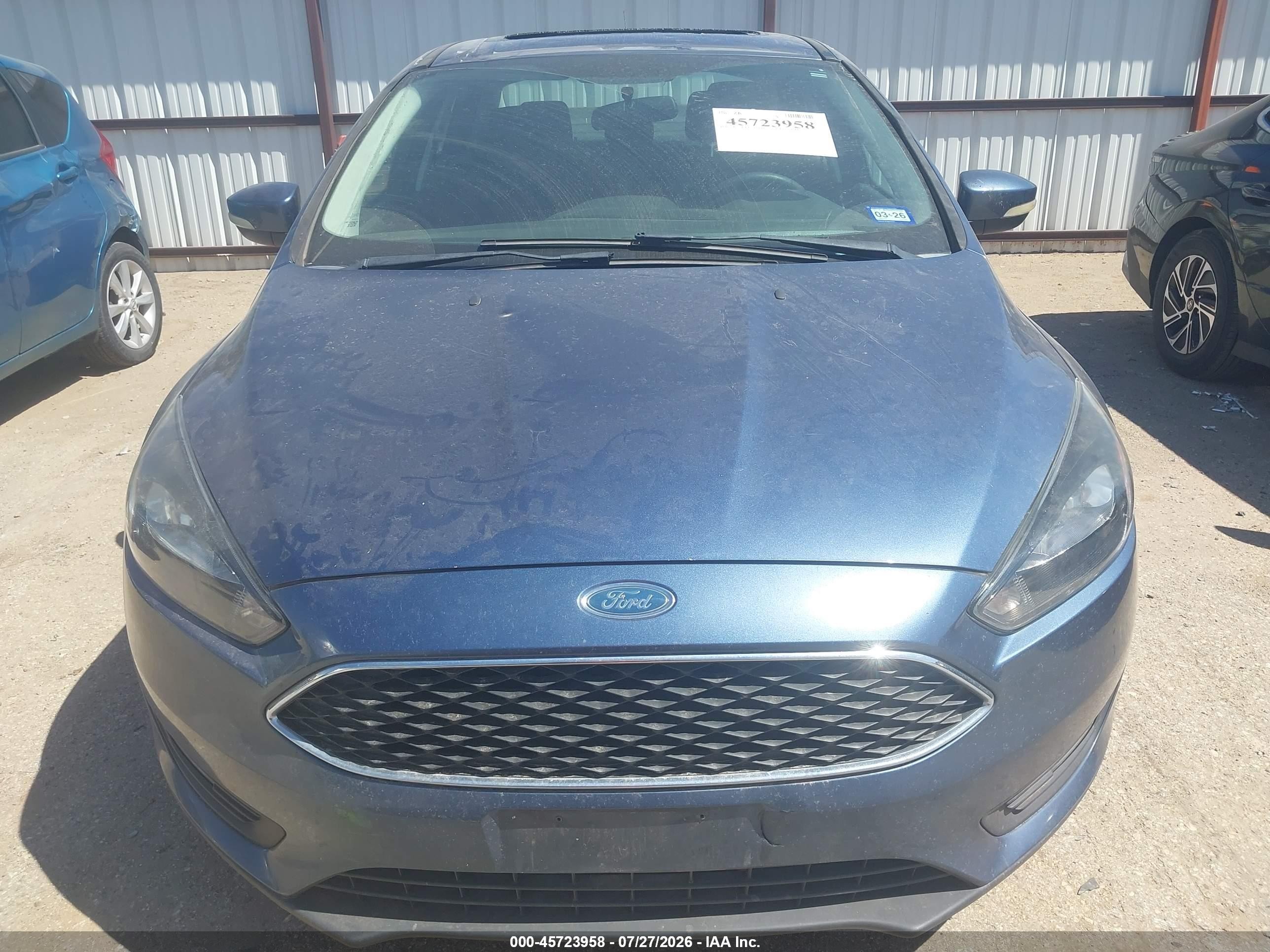 2018 Ford Focus Sel Blue vin: 1FADP3H28JL259491