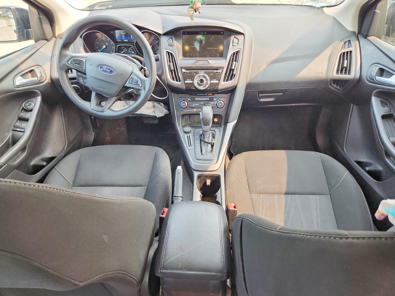 2018 Ford Focus Sel Черный vin: 1FADP3H2XJL233765