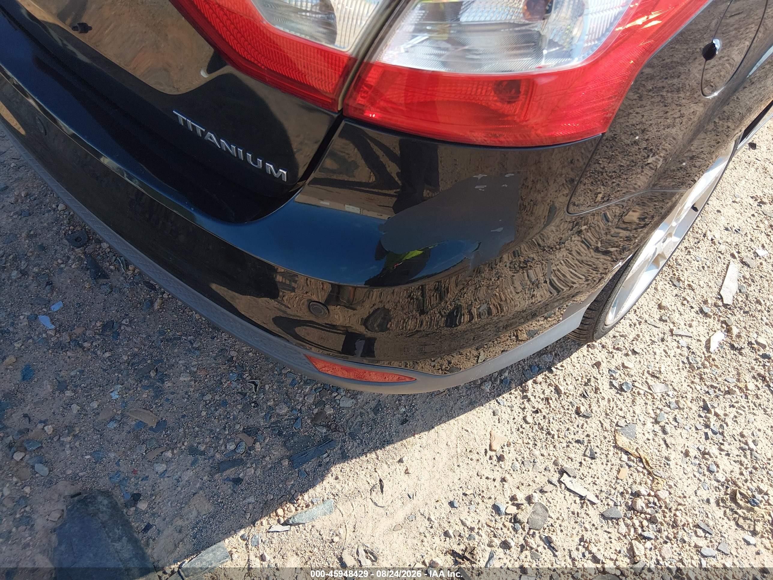 2013 Ford Focus Titanium Black vin: 1FADP3J20DL231490
