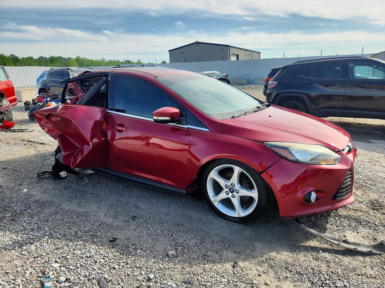 2014 Ford Focus Titanium Brown vin: 1FADP3J20EL105812