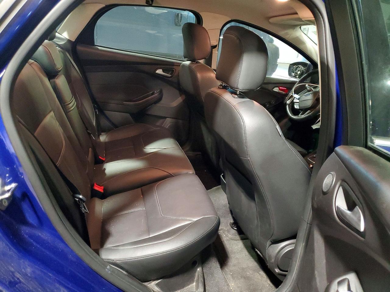 2015 Ford Focus Titanium Blue vin: 1FADP3J20FL216667