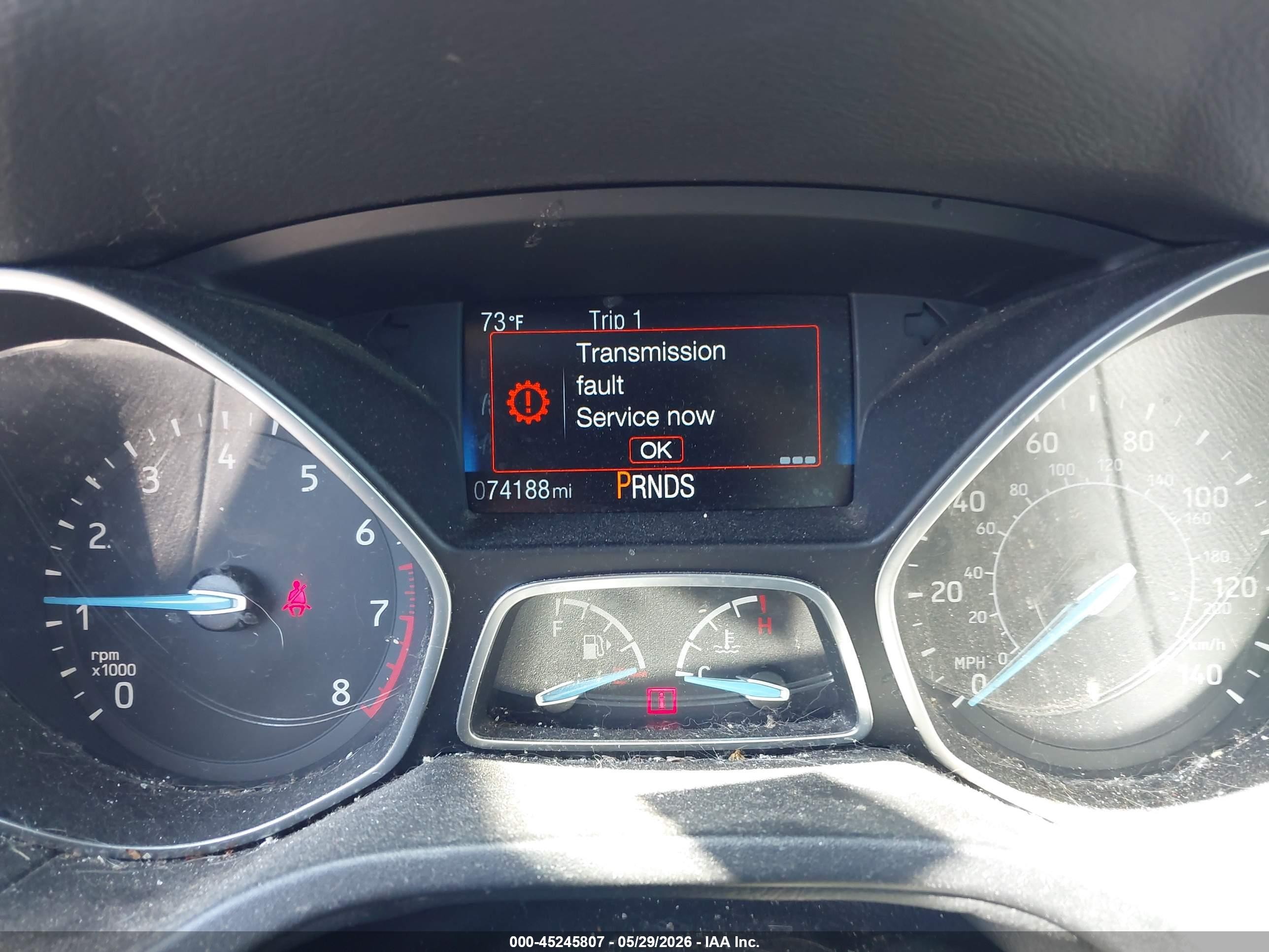2015 Ford Focus Titanium Red vin: 1FADP3J20FL254920