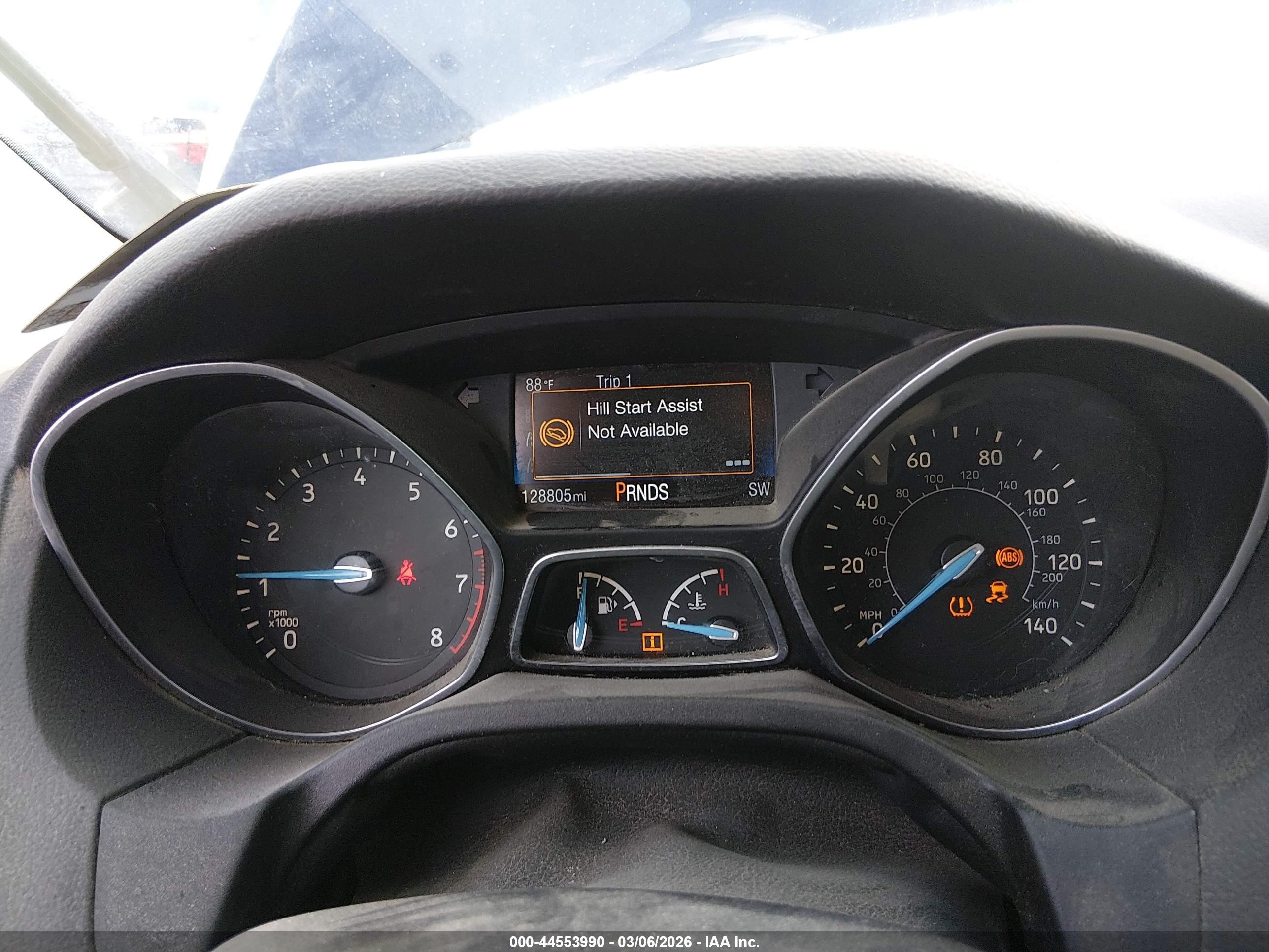 2016 Ford Focus Titanium Синий vin: 1FADP3J20GL318374