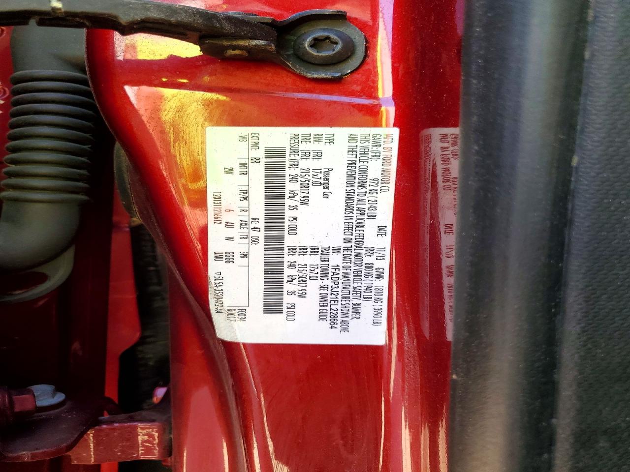 2014 Ford Focus Titanium Red vin: 1FADP3J21EL228664